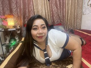 naughty cam bitch InaRaymondo