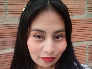 camgirl masturbating with vibrator IsisKlein