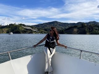 fingering girl cam JackLily