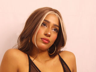 masturbating girl JadeKeim