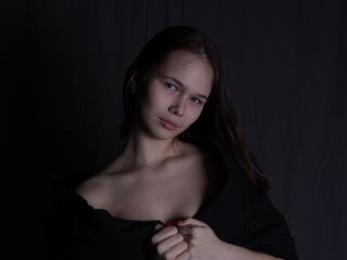 beautiful camgirl JesseniaLitt