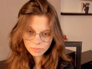 chat with cam JulinaGorovena