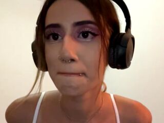 beautiful camgirl JulySapphire