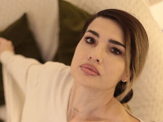 free nude cam KaronTouche