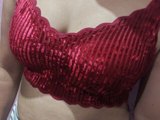 topless cam girl KatrinaSingh