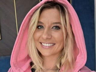 girl fingering pussy KaylinJan