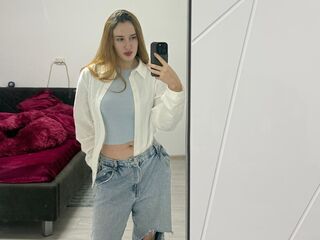 adult web cam chat KellyLynn