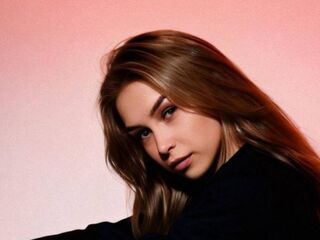 naked webcam girl video KendraDuell