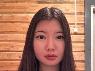 naked webcamgirl video KenishaFaylor