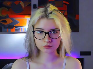 girl porn webcam KiraSerene