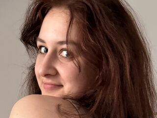 naked cam girl masturbating with vibrator KrissLean