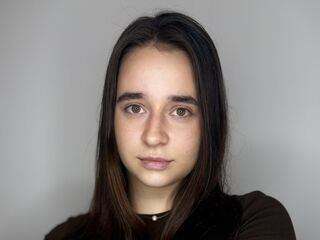 chat room cam KristanKhiev