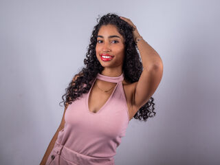 camgirl playing with dildo KylieRossi