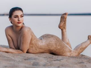 cam girl showing pussy LanaMonet