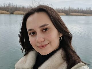 masturbating cam girl LateshaKaspar