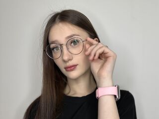 webcam girl chat room LatriciaSuet