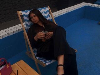 cam slut chat room LeilinKoss