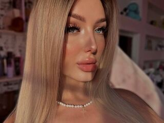 hot cam LisaLewisa