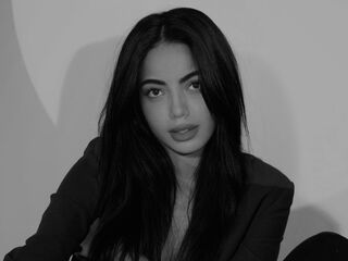 camwhore masturbating with vibrator LisaMontclair