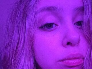 chatrubate cam girl LizzetteStanway