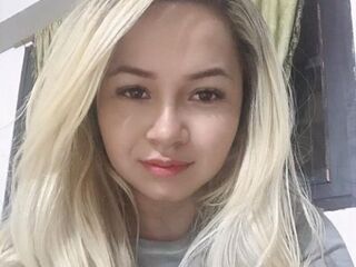 naked cam girl picture LollyBelle