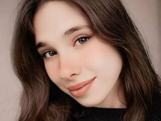 nude webcam girl photo LorettaChristley