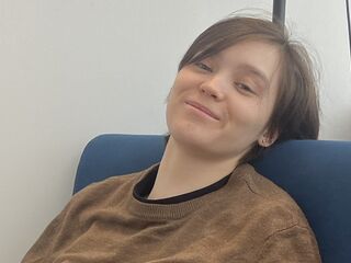 topless webcamgirl LorrettaHarvey