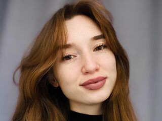 naked cam girl masturbating with vibrator LouieAldaco