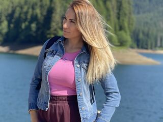 adult hardcore cam LovelyMaia