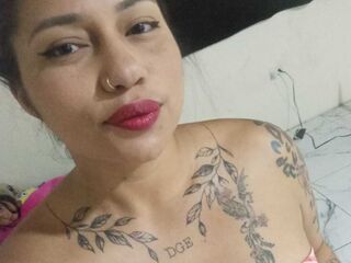 camgirl playing with sextoy LucianaAranda