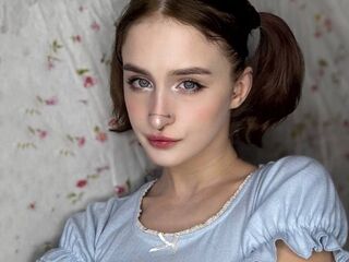 chatrubate cam girl LunaWolfmoon