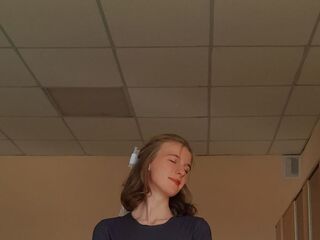 adult webcam chat room MaryjanePorter