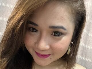 camwhore fingering pussy MaurenPerez