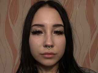 naked camgirl photo MaxineWunderly