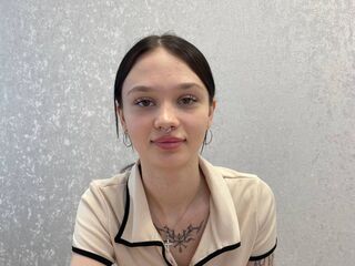naughty webcamgirl MiaLifa