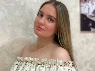 cam babe MilaCarters