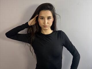 naked girl with live cam MirelNaomi