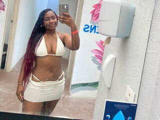 naked cam girl MishelDaza