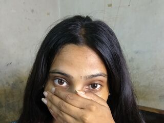 live chat room MuskaanSingh