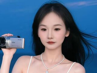 free livesex NicoleMinnie