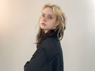 nude camgirl photo NildaFabros