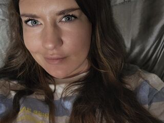 naked cam chatroom NinaLavoie