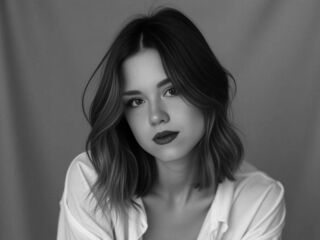 camgirl playing with dildo OraEnderson
