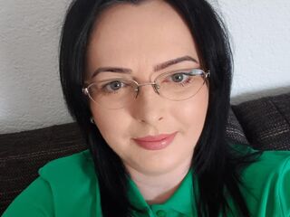 camgirl masturbating with dildo Pansela