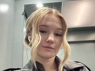 adult video chat PortiaFukushima