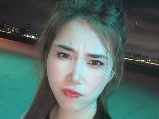 girl cam naked Qinbao