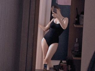 chatroom webcam pic RinaAlmons