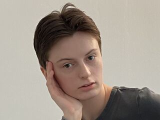 naked webcam girl picture RufinaTavolario