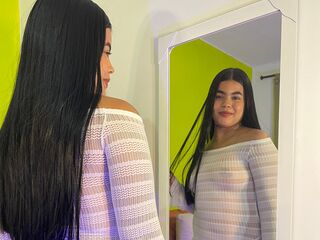 naked webcam girl SamyBeck