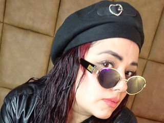 webcam show SandyGuzman